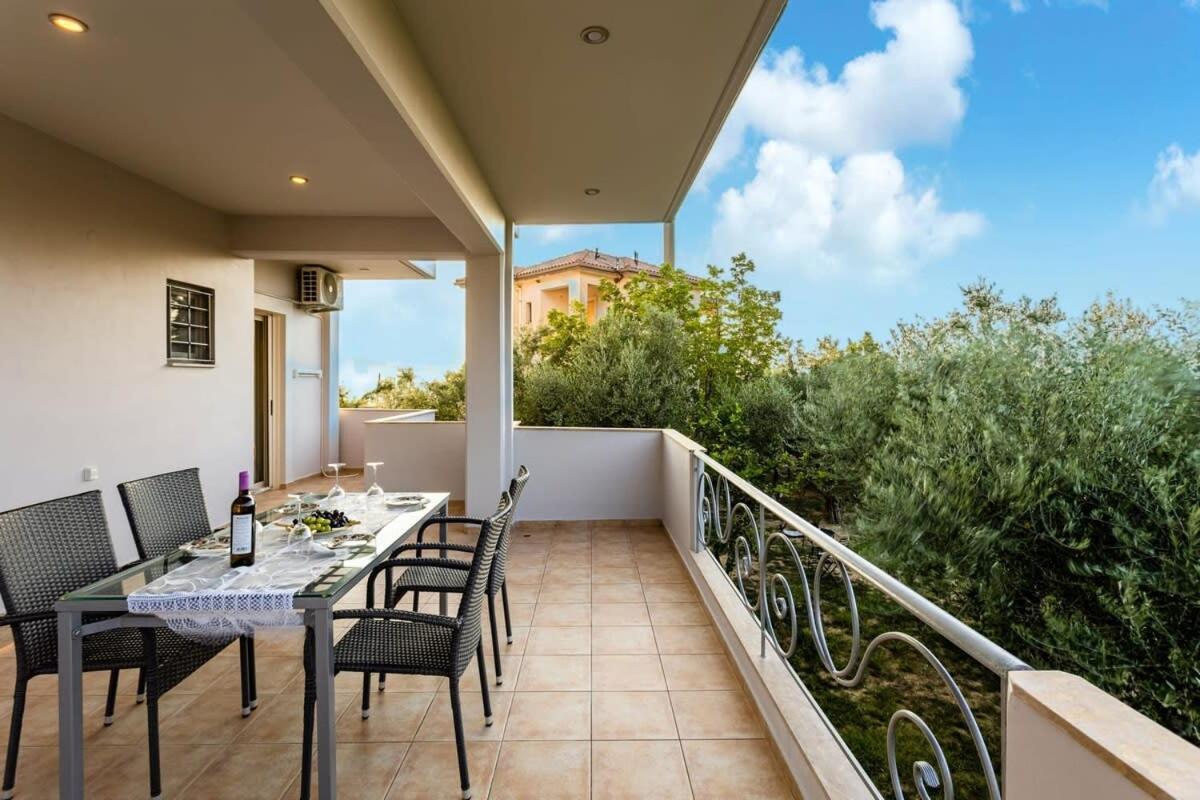 Kitries Summer Getaway - Eden Cozy Suite Kitriaí Exterior photo